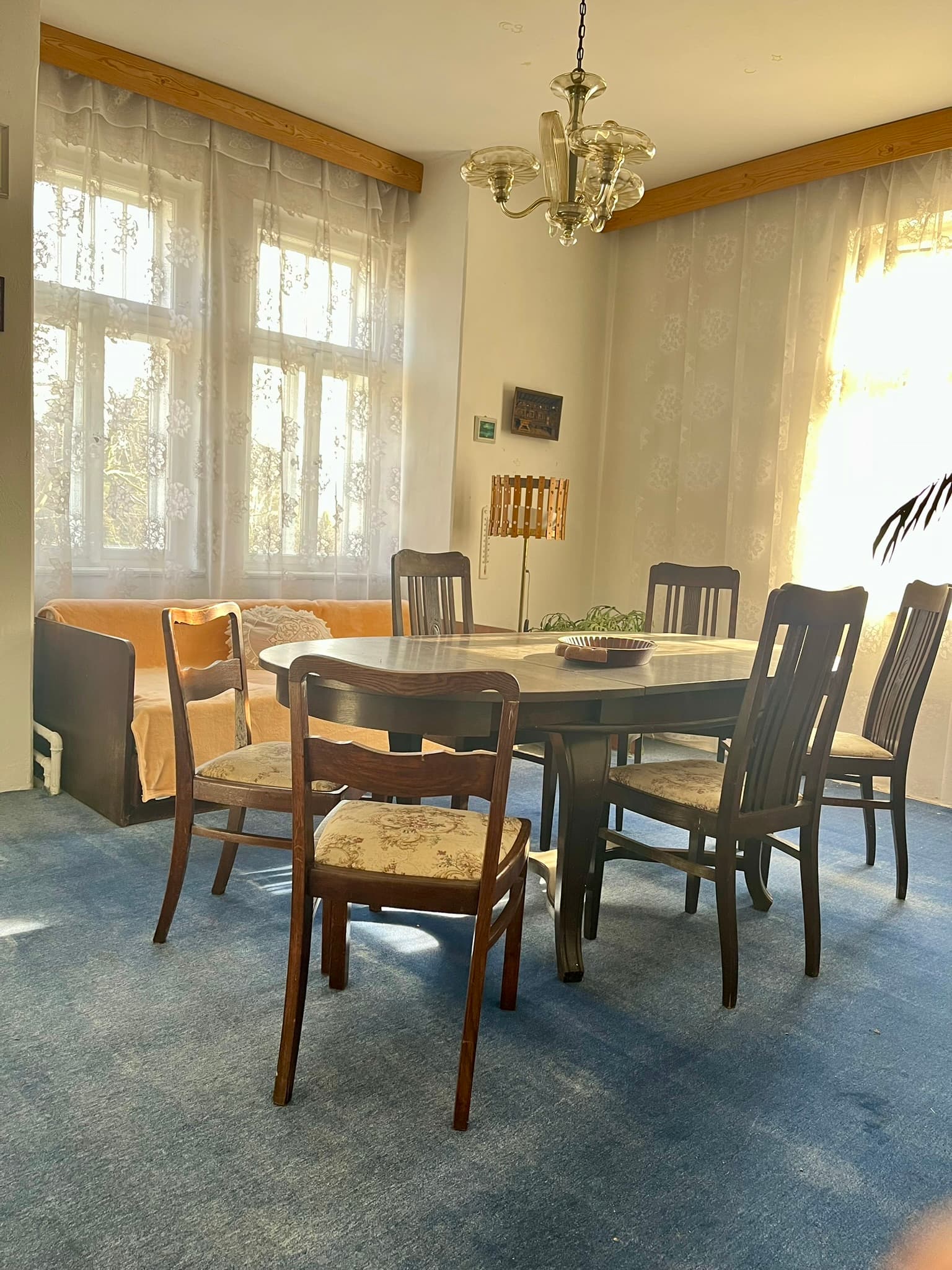 Obývací pokoj v 1. NP